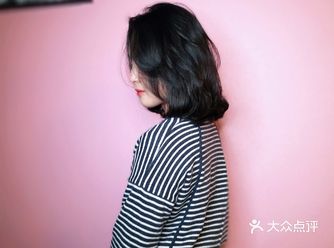 烫发吹吹干系列。 整体—— 由于发长的限制