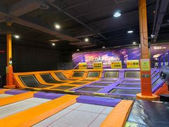 -Tenker Club弹刻极限主题公园 · 蹦床 · 团建 · 生日派对(大关店)