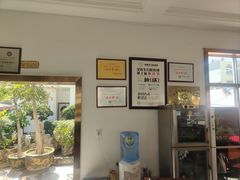 -沈卫国卤鸡店(总店)