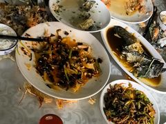 -范饭椰林川湘味海鲜·椰子鸡(三亚湾椰梦长廊店)