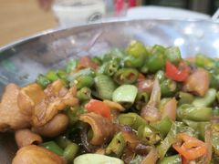 -大肚水饺锅贴·家常融合菜(新港店)