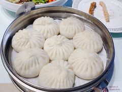 传统三鲜包子-狗不理(贵宾楼店)