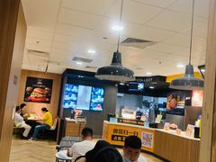 大堂-麦当劳(天兴罗斯福店)