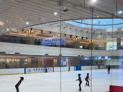 -陈露国际冰上中心(天津嘉里汇店)