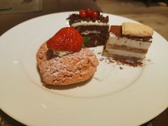 -美食汇自助西餐厅(荆州富力万达嘉华酒店)