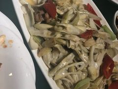 -华冠悠岚·庭院餐厅(青城后山店)