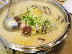 东北杀猪菜-东北农家小院(定西路店)