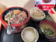 -牛邸·烧肉饭(来福士店)