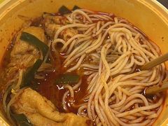 -谭仔米线(皇庭广场店)
