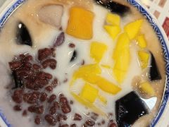 芋圆仙草红豆芒果-赵记传承·中国甜品(福州总店)