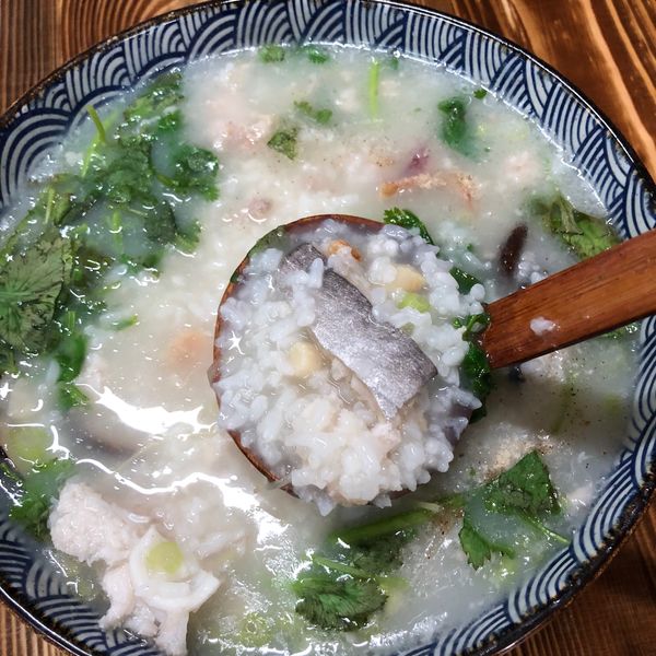 鳗鱼粥 ￥ 58