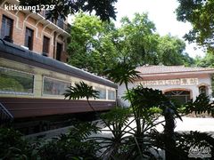 外观-火车头法国西餐厅