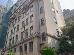 -潮一不贰·法式甜品·生日蛋糕·西式简餐(外滩店)