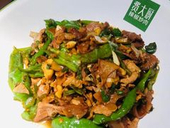 -费大厨辣椒炒肉(万家丽一店)