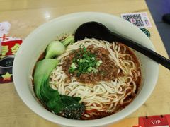 -李先生牛肉面大王(成都东站西广场店)