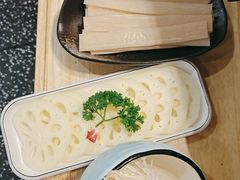 -洪氏嗨捞·猪肚鸡火锅(阳光天地店)