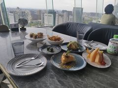 -Hi City·城市之巅