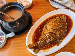 -莲餐厅·湖北菜·潜江小龙虾店(愚园路店)
