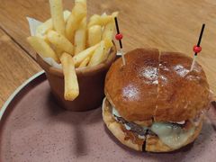 -麦田工坊(月湖店)