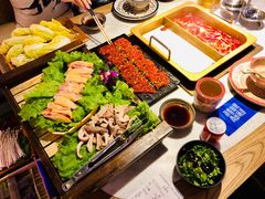 -尚尚仙·酸汤猪手·猪肚鸡火锅(华联万柳购物中心店)