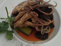 -龙悦湾酒家·八阵鱼生·渔人码头店