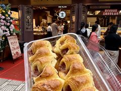 -昆明冠生园·鲜花饼·面包蛋糕(老街店)