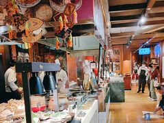 -怡咖啡海鲜自助餐厅(浦东香格里拉店)