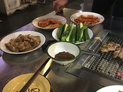 -马路牙子地桌烤肉(工体店)