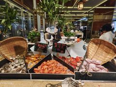 -大中华希尔顿酒店-念自助餐·海南美食·三文鱼