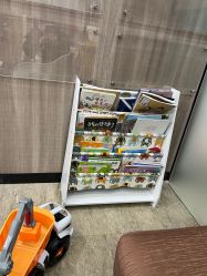 -睿宝儿科·眼科·口腔(静安大悦城门诊部)