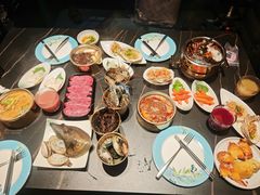 -雍容荟活波龙自助餐(IFS黑金店)