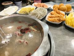 -光头药膳鸡(莱茵小镇店)