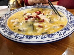 -宏利土菜馆(马山店)