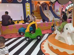 -孩子王童乐园(广州南沙万达店)