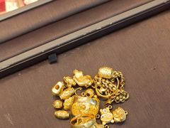-恒一珠宝·回收黄金钻石奢侈品(灵岩南路店)