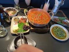 -Ameigo梅果·云贵川bistro(长宁来福士店)