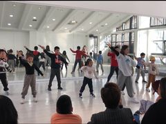 -西安小天鹅艺术团(曲江Alice店)