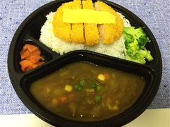 -全家便利店(东直门店)