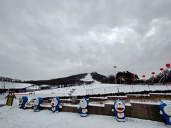 -庙香山滑雪场
