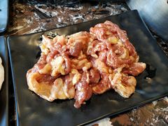 -啊美丽炭火烤肉(滑翔一店)