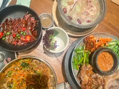 -KimPro 辛普乐概念韩餐