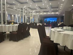 -鑫皇朝酒店(建设一路店)