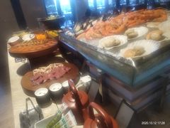 -大理实力希尔顿酒店•香全日制餐厅