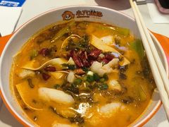 -小六鱼你.下饭酸菜鱼(益田假日广场店)