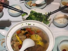 -江城小馆陕南妈妈菜·全球旅行餐厅(钟楼店)