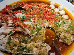 双色鸳鸯鱼头王-望湘园·洞庭渔宴(浦江欢乐颂店)