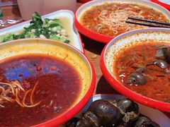 -老闵田螺馆·南昌市井菜·特色小吃(总店)