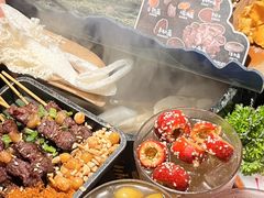 -芸山季·云南山珍菌火锅(人民广场来福士店)