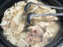 -东椰·海南椰子鸡火锅(朝阳门店)