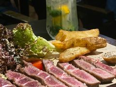 -The Cheebat 锌吧·Bistro(体育西店)